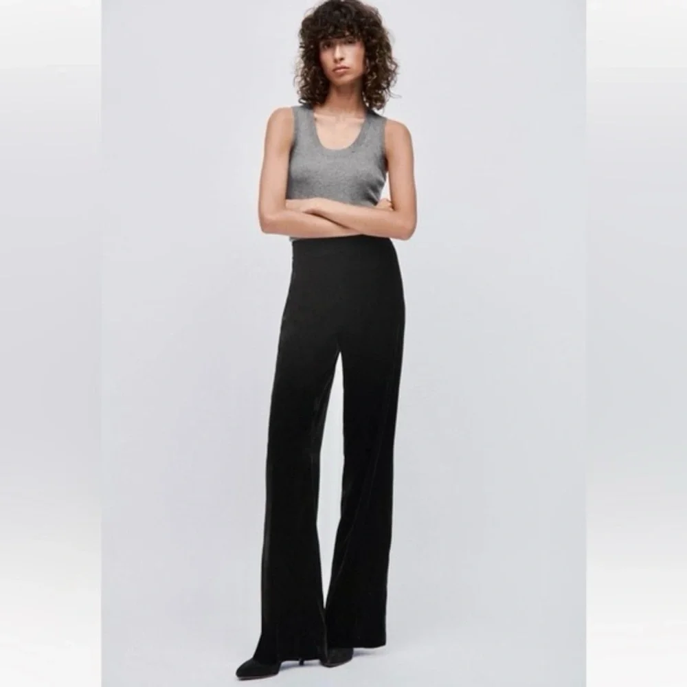 Zara NWT velvet velour black wide leg trouser pants side zip closure